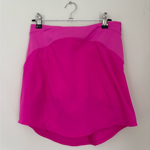 Lululemon Essential High Rise Running Women's Skirt Built In Shorts - Picture 2 of 5